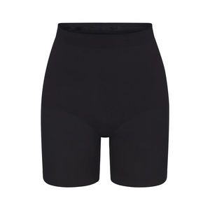 MAKE OFFER! Skims Seamless sculpt mid thigh short